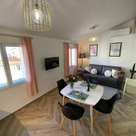 Appartement Renting - Massena - Loft - Heart Of Vieil - The Market With Sea View